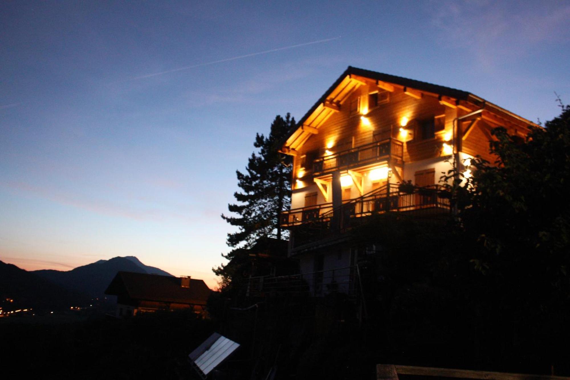 La Terrasse De *